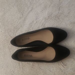 NWOT black dress shoes